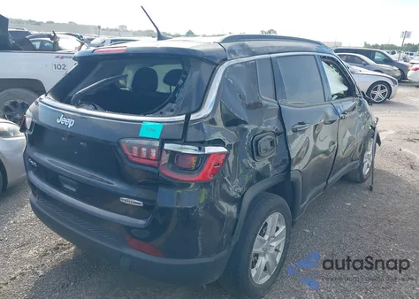 2022 Jeep Compass Latitude 4X4 from USA, damaged, VIN 3C4NJDBB3NT125447